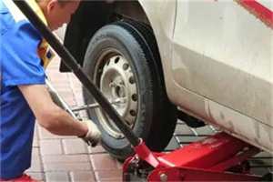 防城港附近拖车24小时服务热线电话